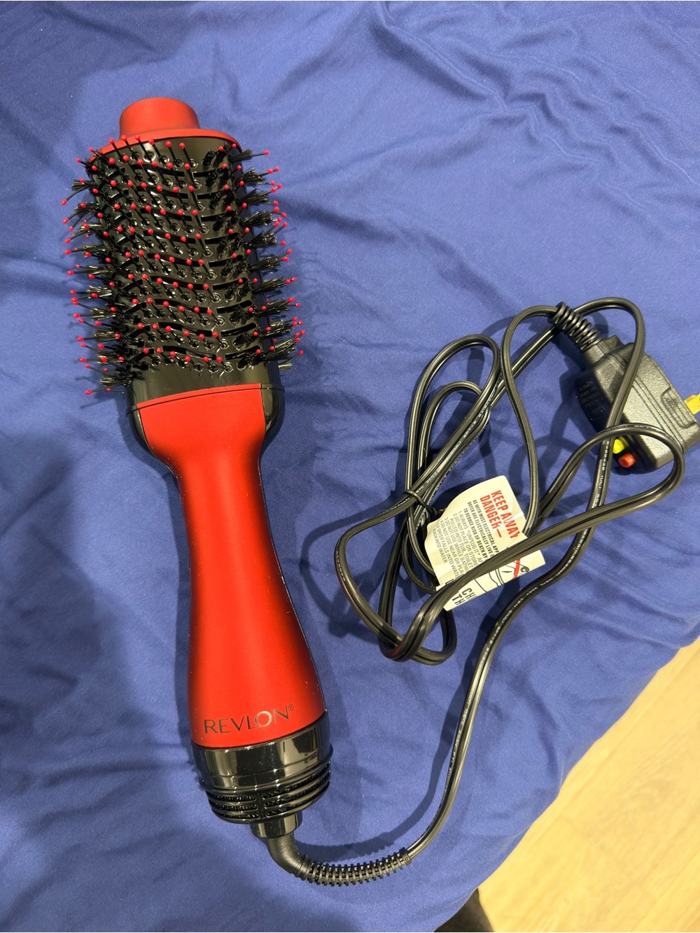 Revlon Red Hot Air Round Volumizing Brush